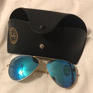 BLUE REFLECTIVE POLARIZED RAYBANS